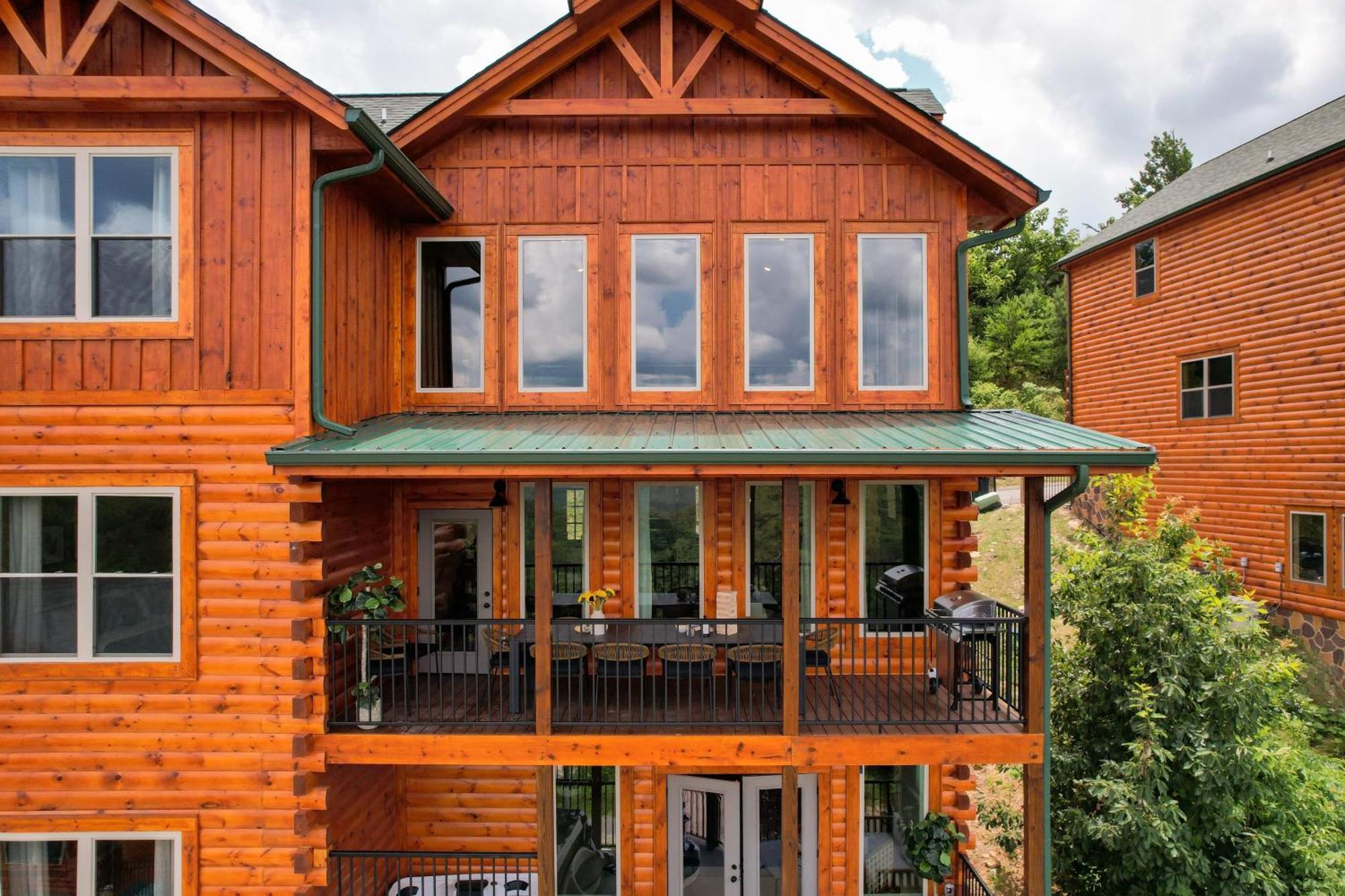 Duval By Avantstay 10Min To Dt Pigeon Forge W Indoor Pool Hot Tub Amazing Views Exterior photo
